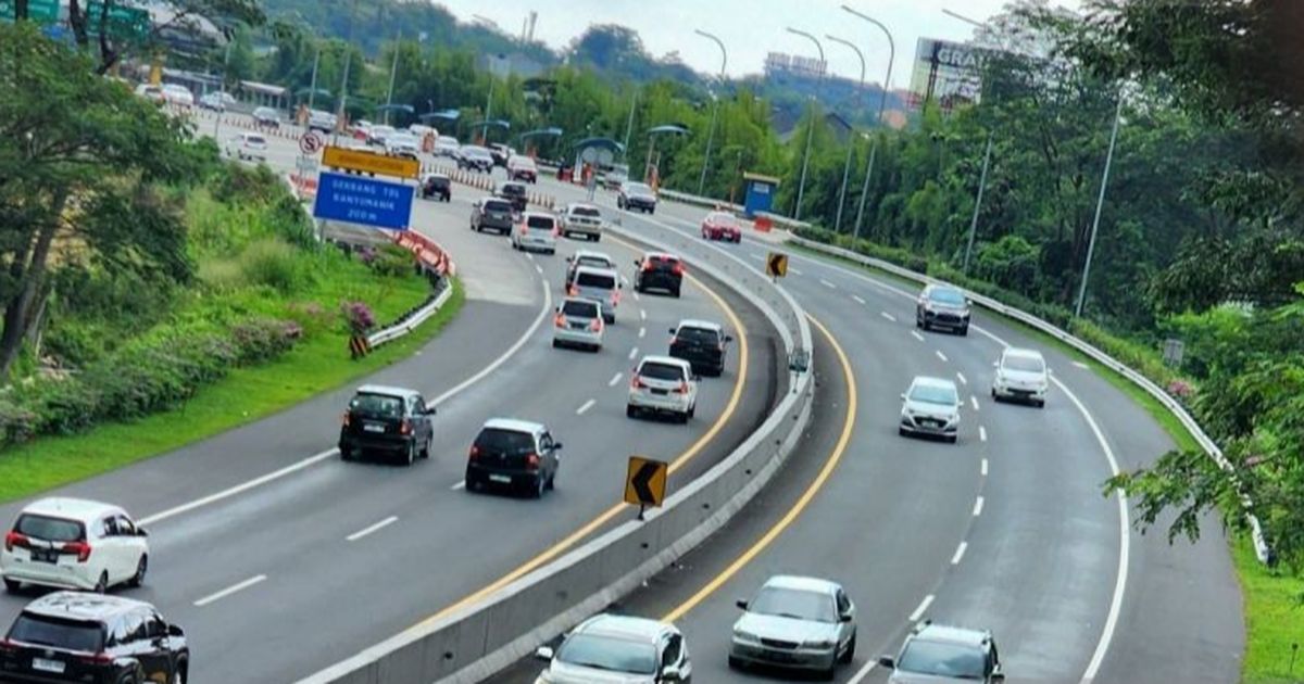 Libur Panjang Waisak, Lonjakan Kendaraan Keluar Jabodetabek Mayoritas ke Arah Jawa dan Bandung