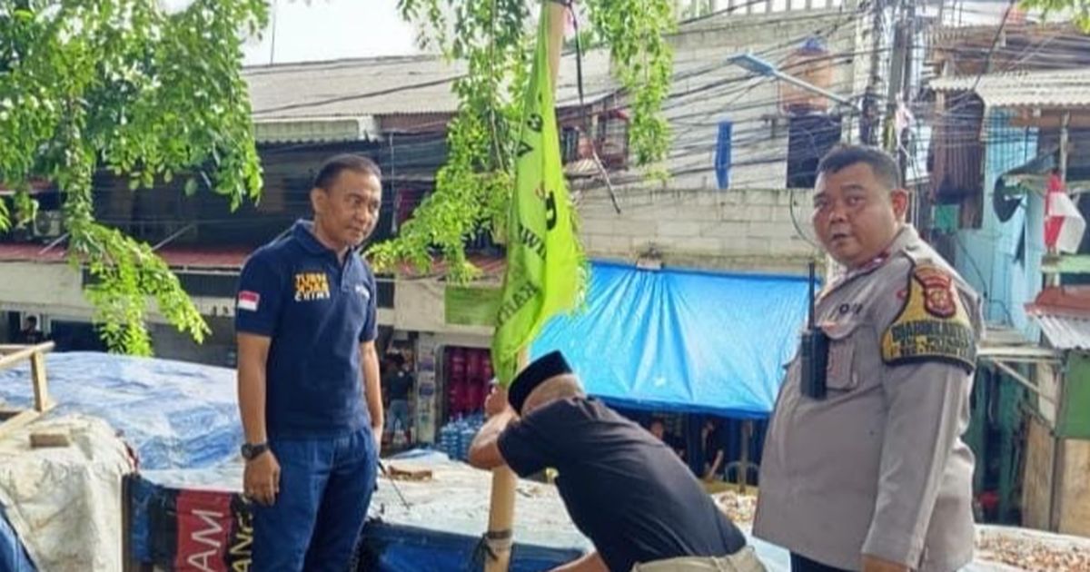 Total 109 Bendera dan Atribut Ormas Ditertibkan di Jakpus