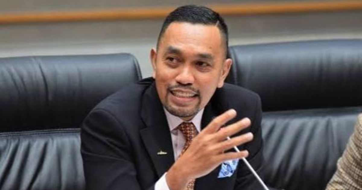 Sahroni Dukung Penertiban Bendera dan Spanduk Ormas di Jakarta