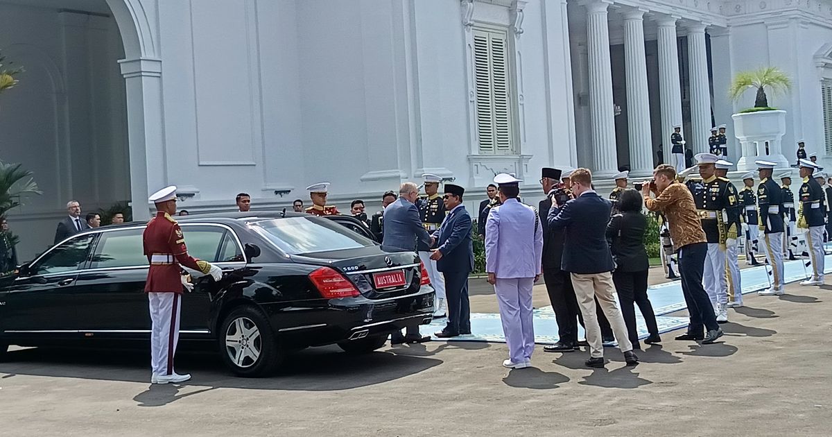 Prabowo Sambut Kunjungan PM Australia Anthony Albanese di Istana