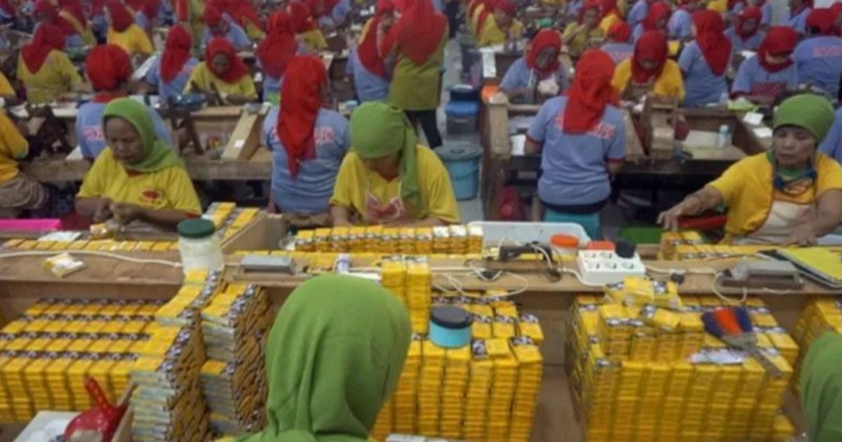 Puluhan Perusahaan di Solo Diduga Tahan Ijazah Karyawan