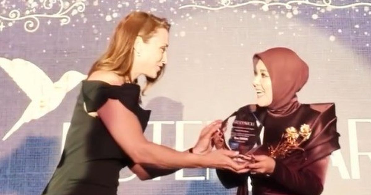 Syahrini Terbang ke Cannes Paris untuk Terima Penghargaan Bergengsi dari UNESCO