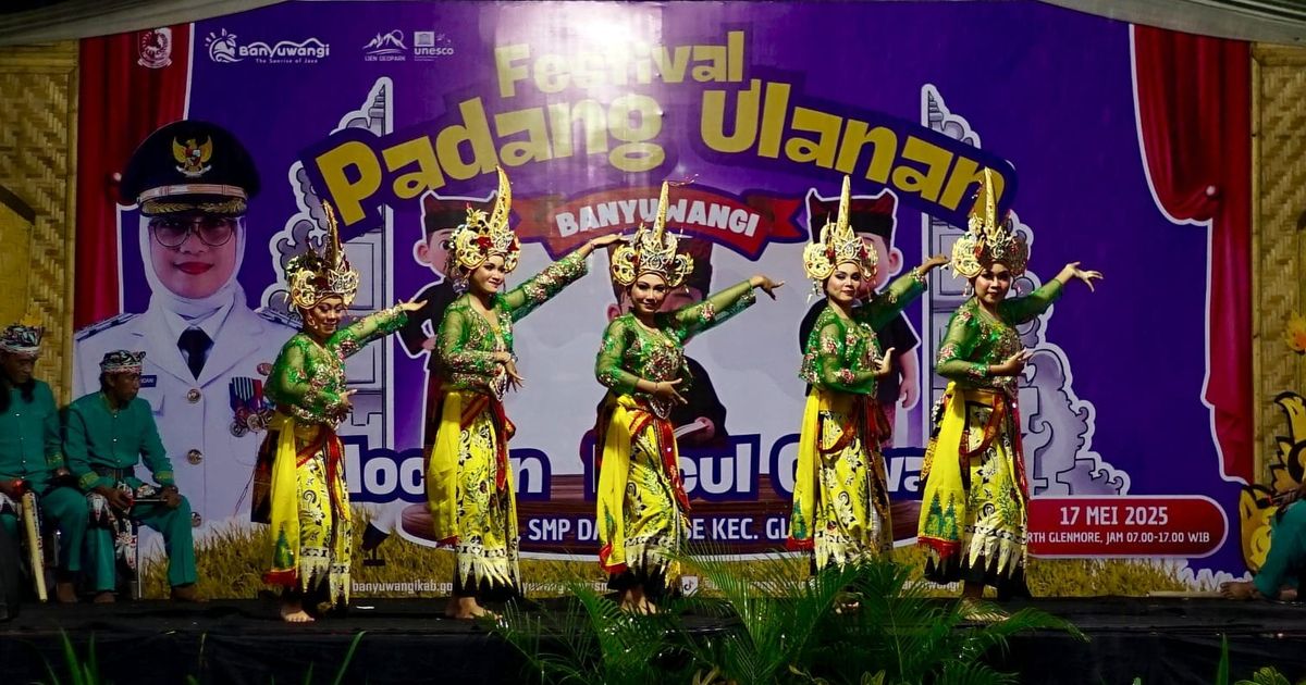 Festival Padhang Ulanan: Upaya Banyuwangi Menjaga Warisan Seni Budaya Melibatkan Ribuan Pelajar