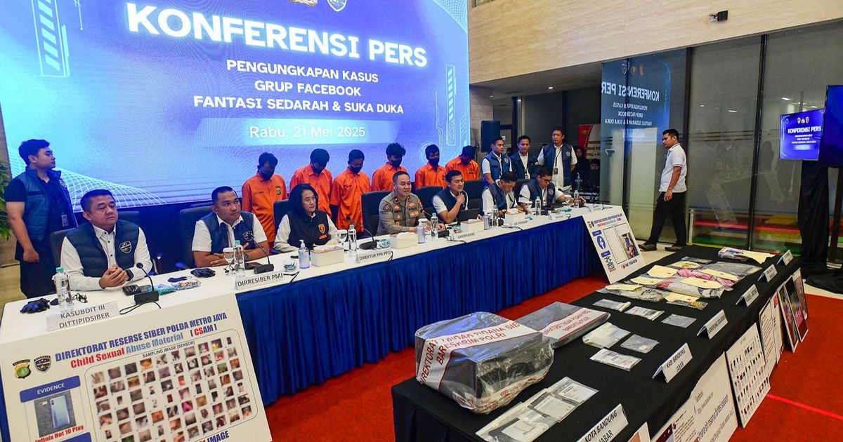 FOTO: Ini Tampang 6 Admin Grup Facebook 'Fantasi Sedarah' dan 'Suka Duka' yang Ditangkap Bareskrim Polri