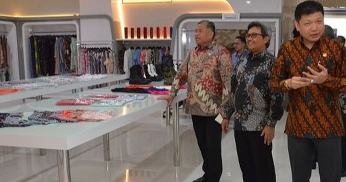 Kejagung Tetapkan Bos Sritex Iwan Lukminto Tersangka Korupsi Kredit Bank Rp692 Miliar