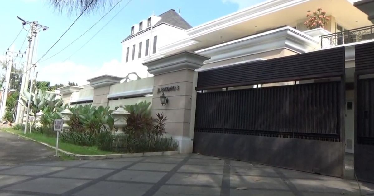 Gerak Kejagung Bongkar Kasus Korupsi Sritex, Geledah Rumah Tersangka di 4 Kota
