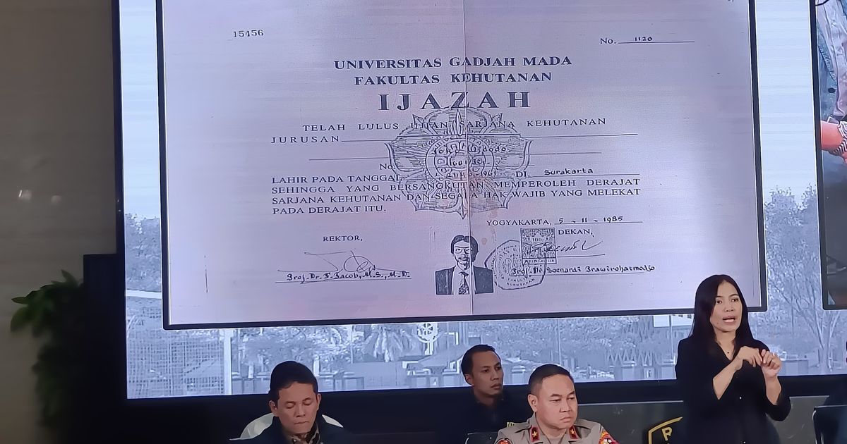 Bareskrim Polri Beberkan Bukti Jokowi Ujian dan Raih Sarjana di UGM