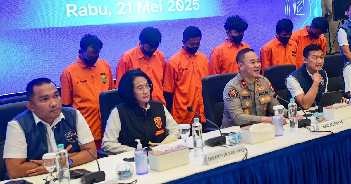 Warga Kaget Sampai Bengong Dengar Kabar MR jadi Admin 'Fantasi Sedarah' & Ditangkap Polisi