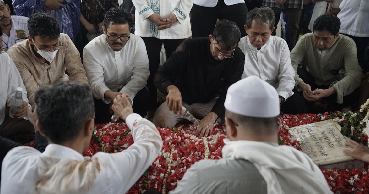 Unggahan Terbaru Najwa Shihab Usai Suami dan Anak Satu Liang Kubur: Kini Mereka Saling Berdekapan
