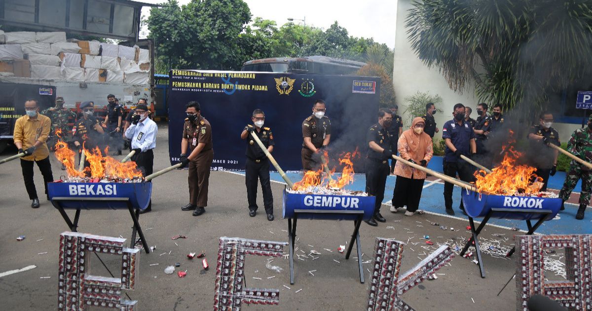 Gebrakan Dirjen Bea Cukai Usai Dilantik: Andalkan Personil TNI Hadapi Serbuan Barang Impor Ilegal
