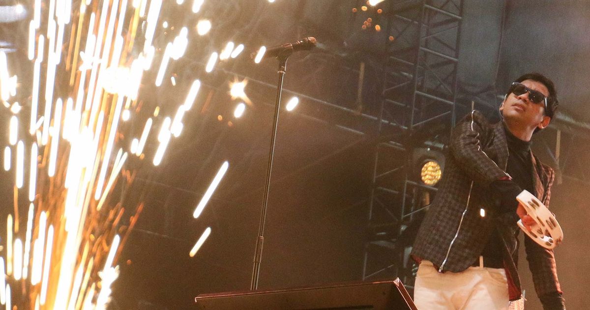 FOTO: Penampilan D' Masiv Pukau Ribuan Pengunjung Soundfest Kemayoran Jakarta