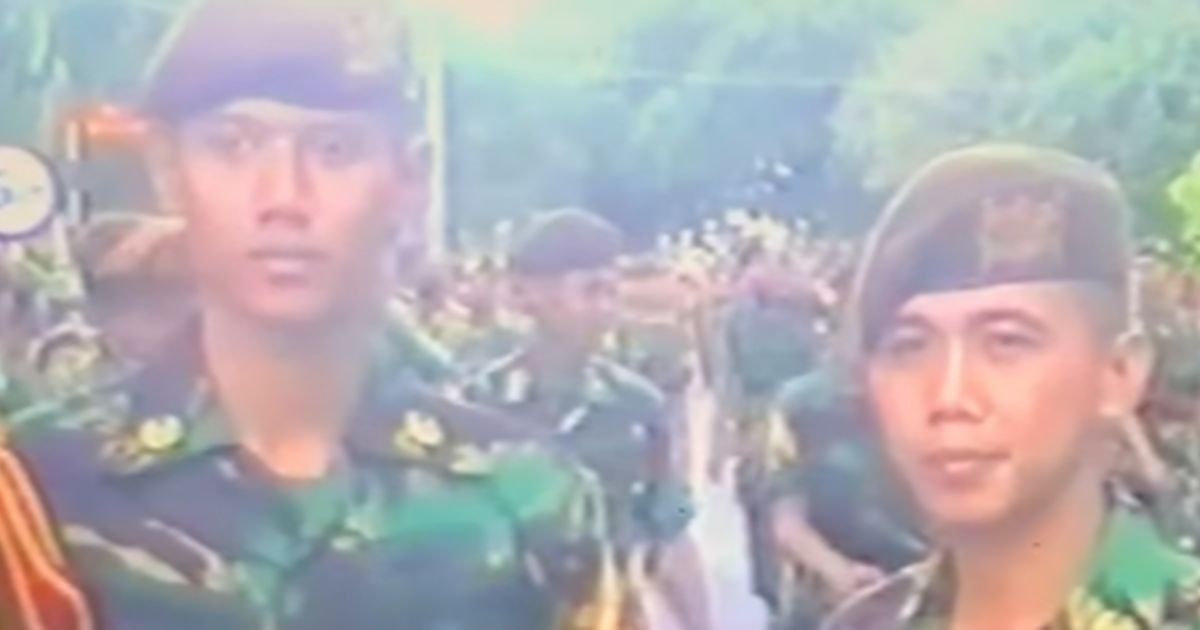 Video Lawas Pelepasan Taruna Akmil 1999, Gagah Banget Komandannya AHY Pangkat Sermatar