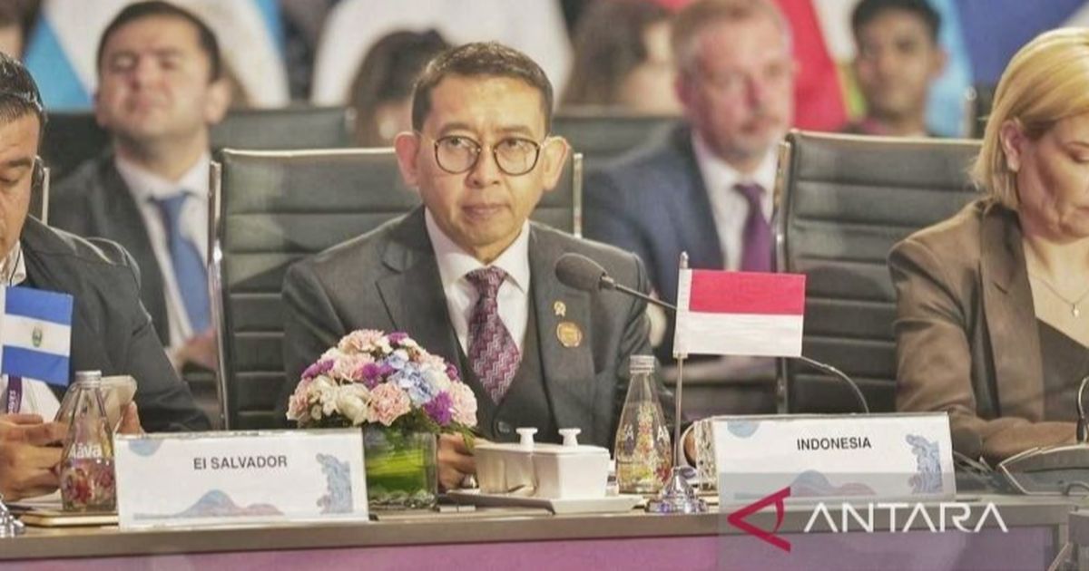 Fadli Zon Bantah Hilangkan Kongres Perempuan dalam Penulisan Ulang Sejarah