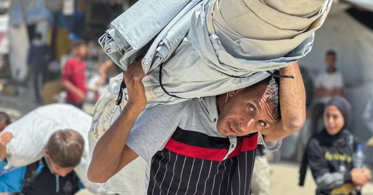 'Jalanan di Gaza Dipenuhi Penderitaan, Dibanjiri Air Mata'