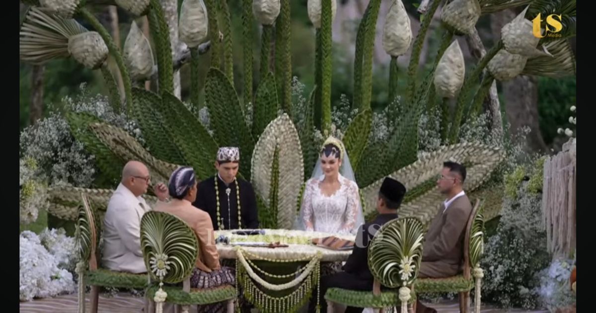 Potret Akad Nikah Luna Maya & Maxime Bouttier di Bali, Raffi Ahmad dan Irwan Mussry jadi Saksi Nikah