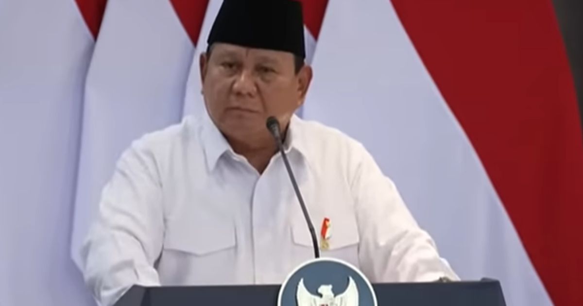 VIDEO:  Sikap Hangat Prabowo & Perhatian Tulus Titiek Soeharto Jaga Jenderal Sepuh Try Sutrisno
