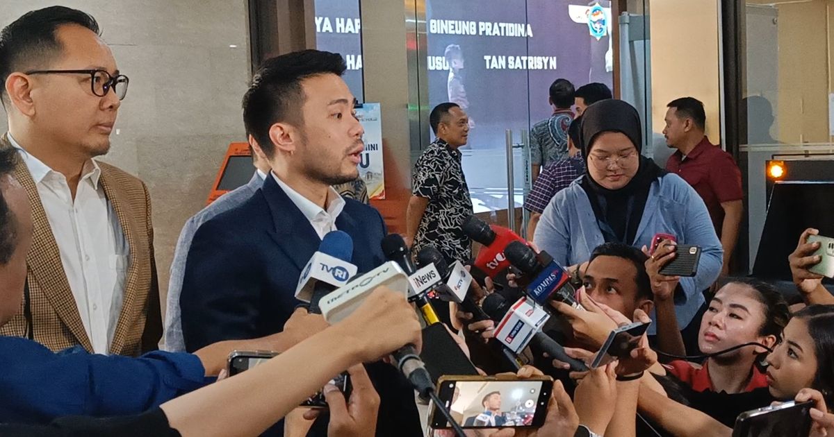 Terungkap Alasan Adik Ipar Serahkan Langsung Ijazah Jokowi ke Bareskrim