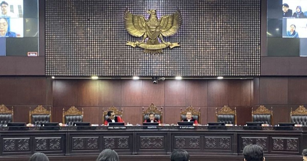 Uji Formil UU TNI, MK Nilai Permohonan Minta Presiden dan DPR Bayar Miliaran Rupiah Tak Lazim