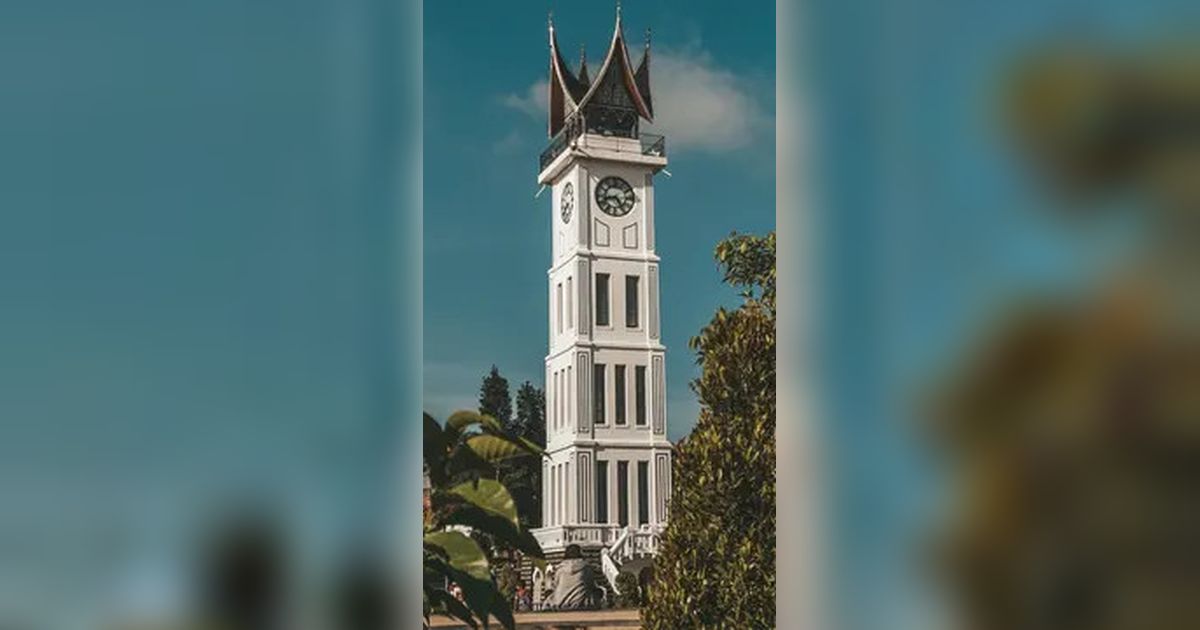 Cari Kuliner di Bukittinggi? Ini 22 Tempat Makan Enak Terbaru & Terpopuler 2025