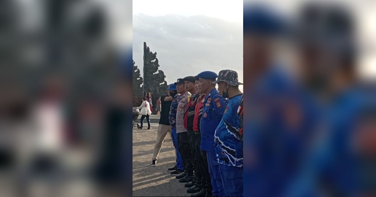 Tim SAR Bali Cari 3 Orang Terseret Arus di Pantai Mengening Kabupaten Badung