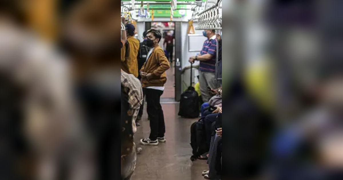 KRL Jalan Normal, Antisipasi Tetap Diberlakukan di Sejumlah Stasiun