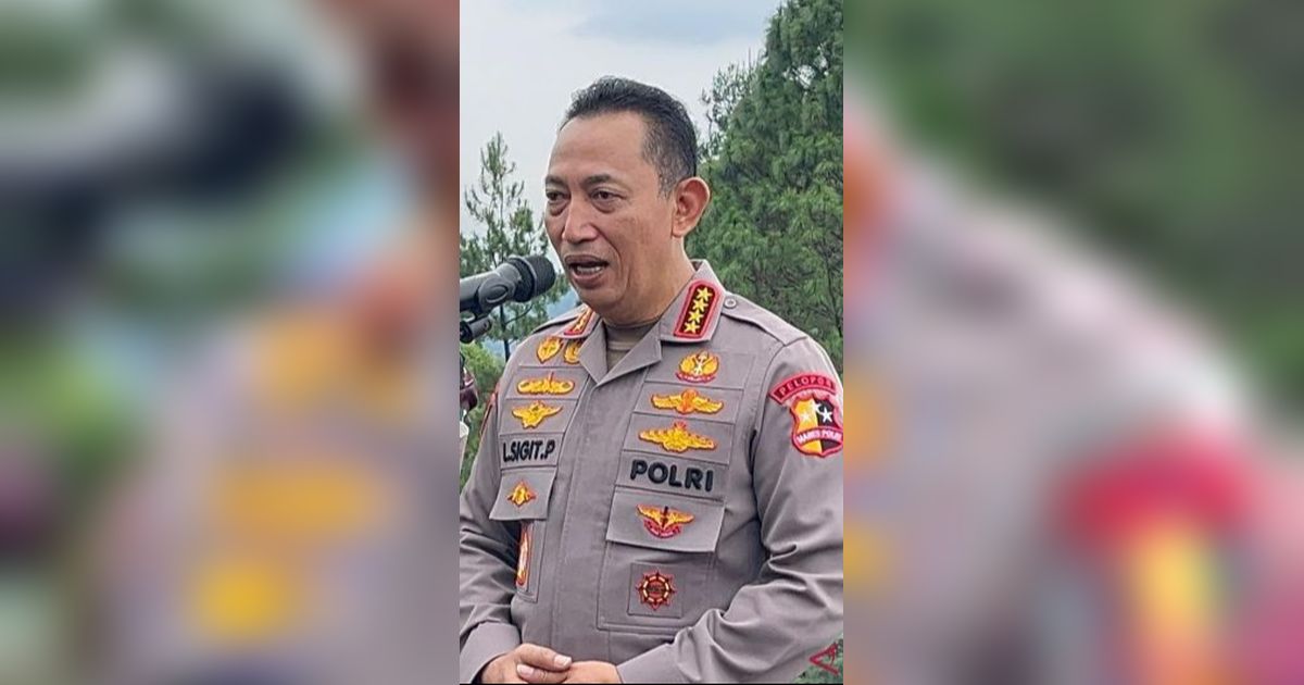 Kapolri Perintahan Anggotanya Tembak Massa yang Serang Markas Polisi: Jika Ada yang Menyalahkan Saya Siap Dicopot!