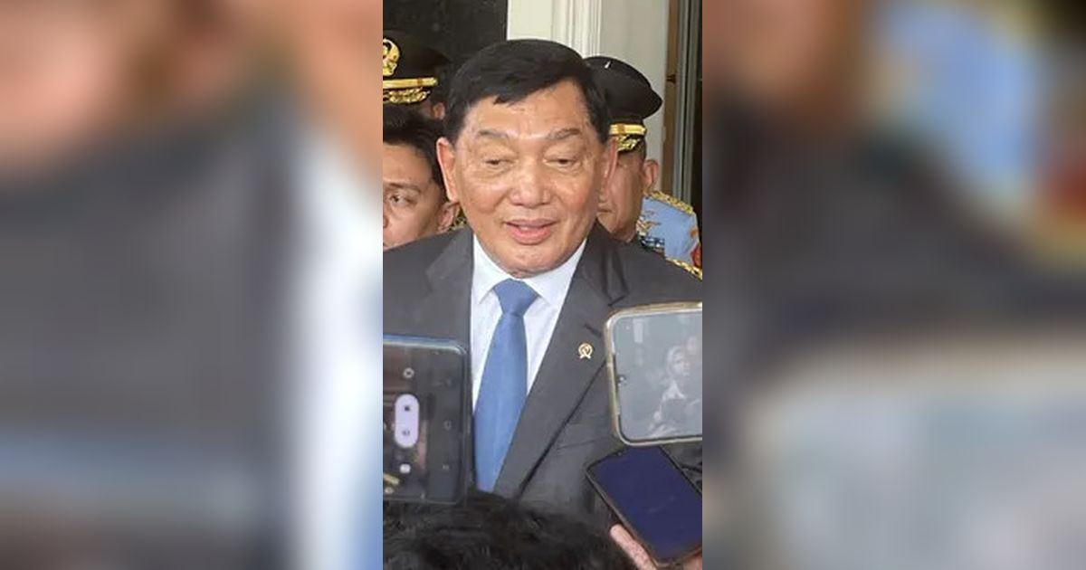 Menhan Sjafrie Ungkap Presiden Prabowo Tidak Jadi ke China, Pantau SItuasi Nasional