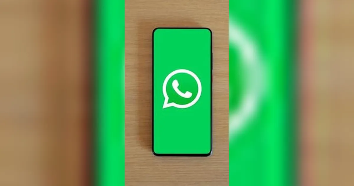 Disikat Putin, WhatsApp Kini Diblokir di Rusia