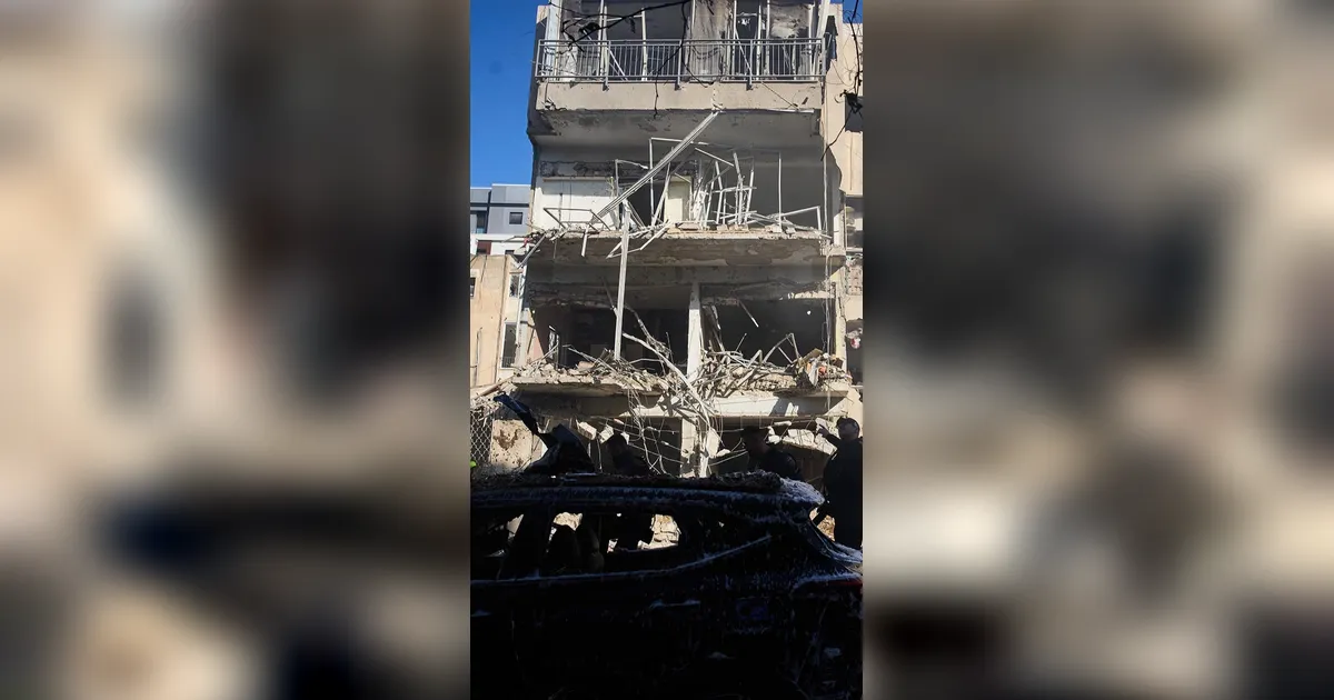 FOTO: Gelombang Serangan Rudal Iran Kembali Guncang Tel Aviv