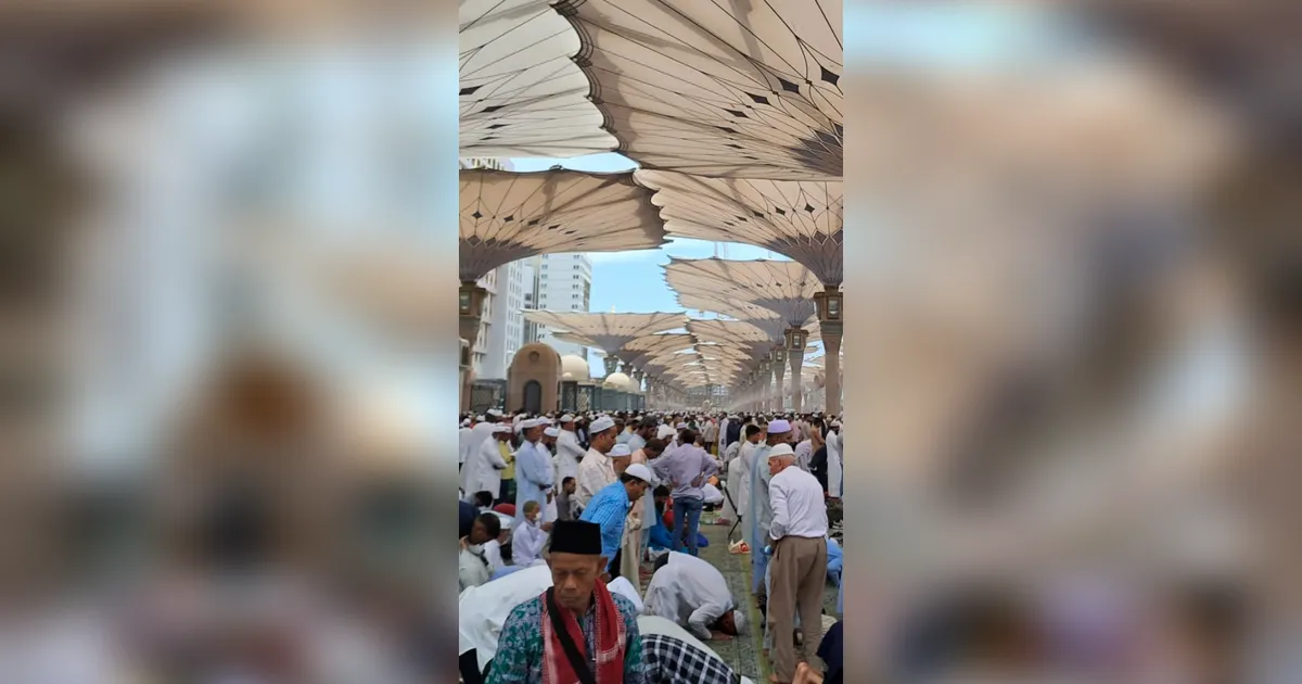 Bus Jemaah Umrah Asal Indonesia Terbakar Dalam Perjalanan ke Madinah
