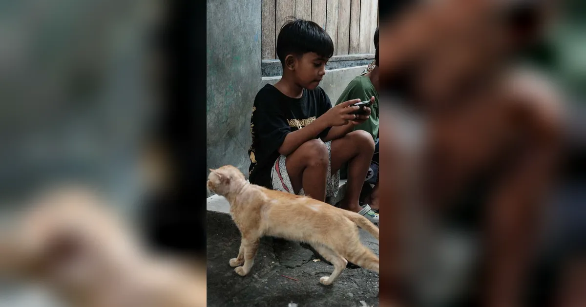 FOTO: Aturan Baru Batasi Akses Digital Anak Mulai Berlaku Hari Ini