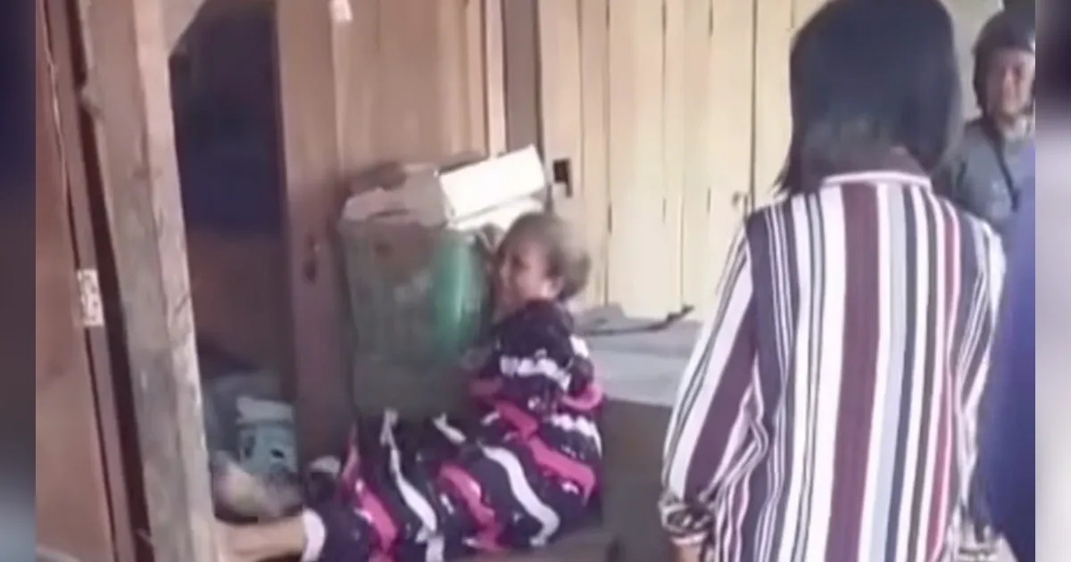 {{caption}}