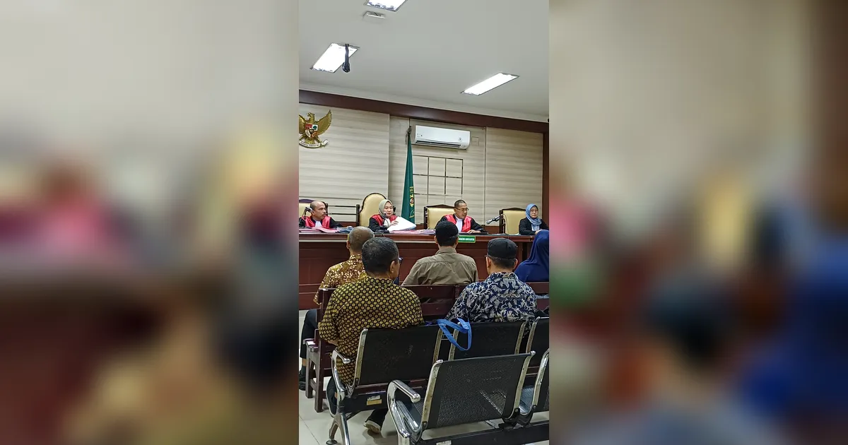 Sidang Perdana Korupsi Pengerukan Kolam Pelabuhan Tanjung Perak Digelar, 3 Pejabat Pelindo Diadili