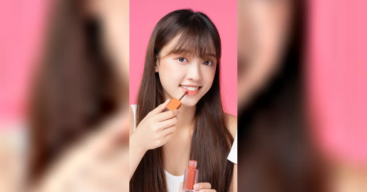 Mau Tampil Fresh ke Kampus Tanpa Makeup Tebal? Coba Tutorial Simpel Ini