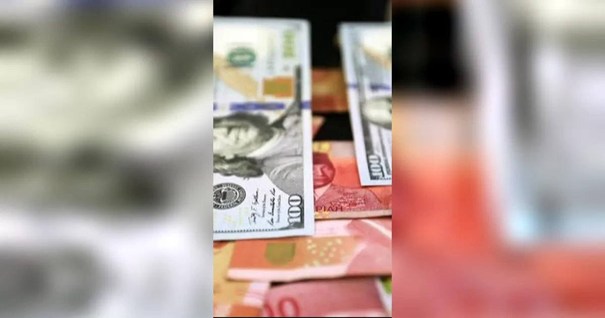 Rupiah Masih Bertengger di level Rp 17.000, Ini Proyeksi Pekan Depan