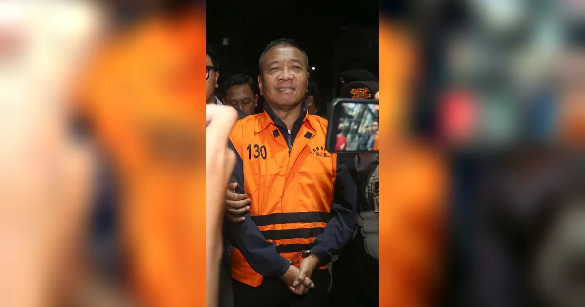 FOTO: Bupati Tulungagung  Resmi Ditahan KPK