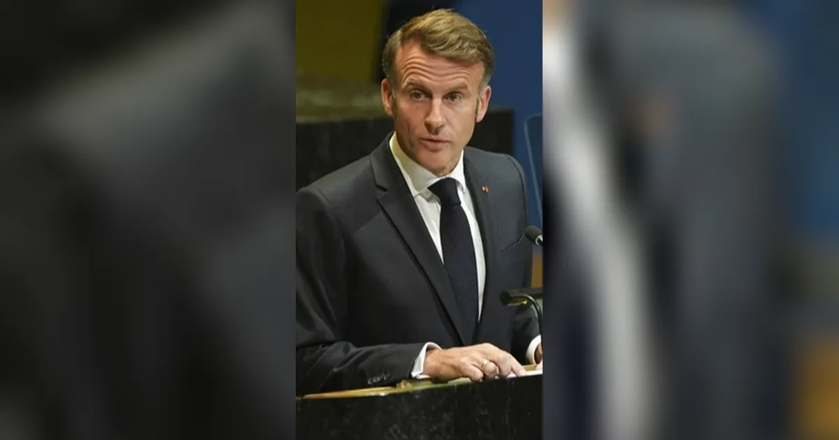Diejek Trump soal Istrinya, ini Reaksi Presiden Prancis Emmanuel Macron