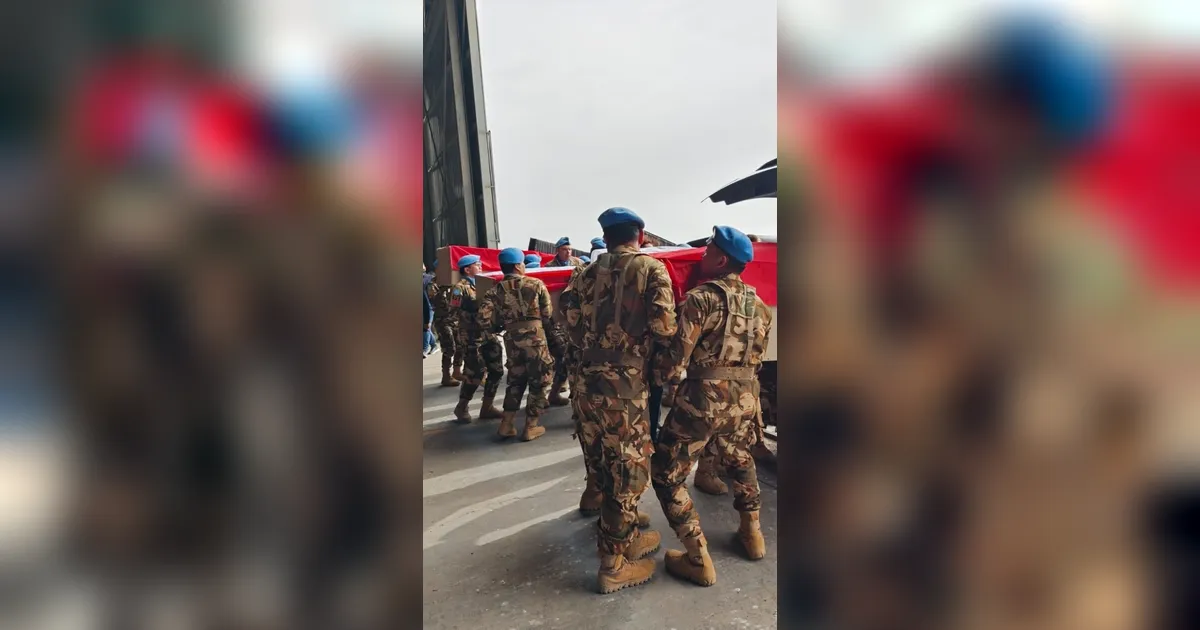 FOTO:  Prosesi Militer Iringi Tiga Prajurit TNI Gugur di Lebanon