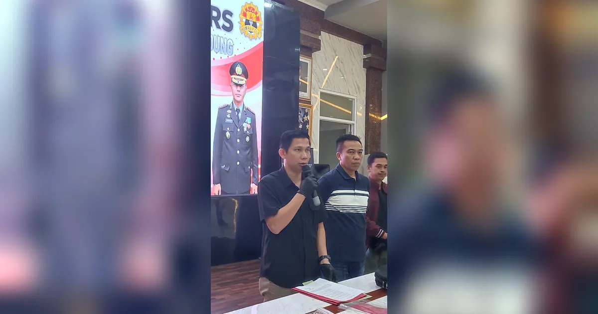 2 Begal Kurir Paket di Bandung Dibekuk Polisi, Terancam 9 Tahun Penjara