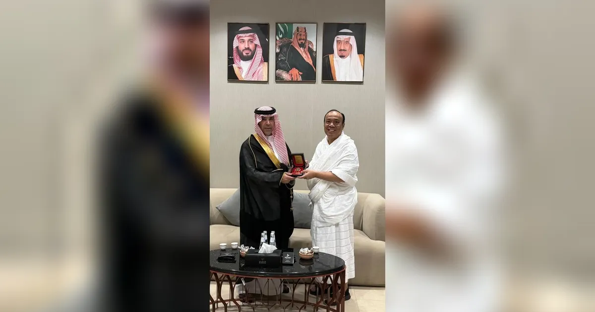 FOTO: Wakapolri Perkuat Koordinasi Pengamanan Haji di Arab Saudi