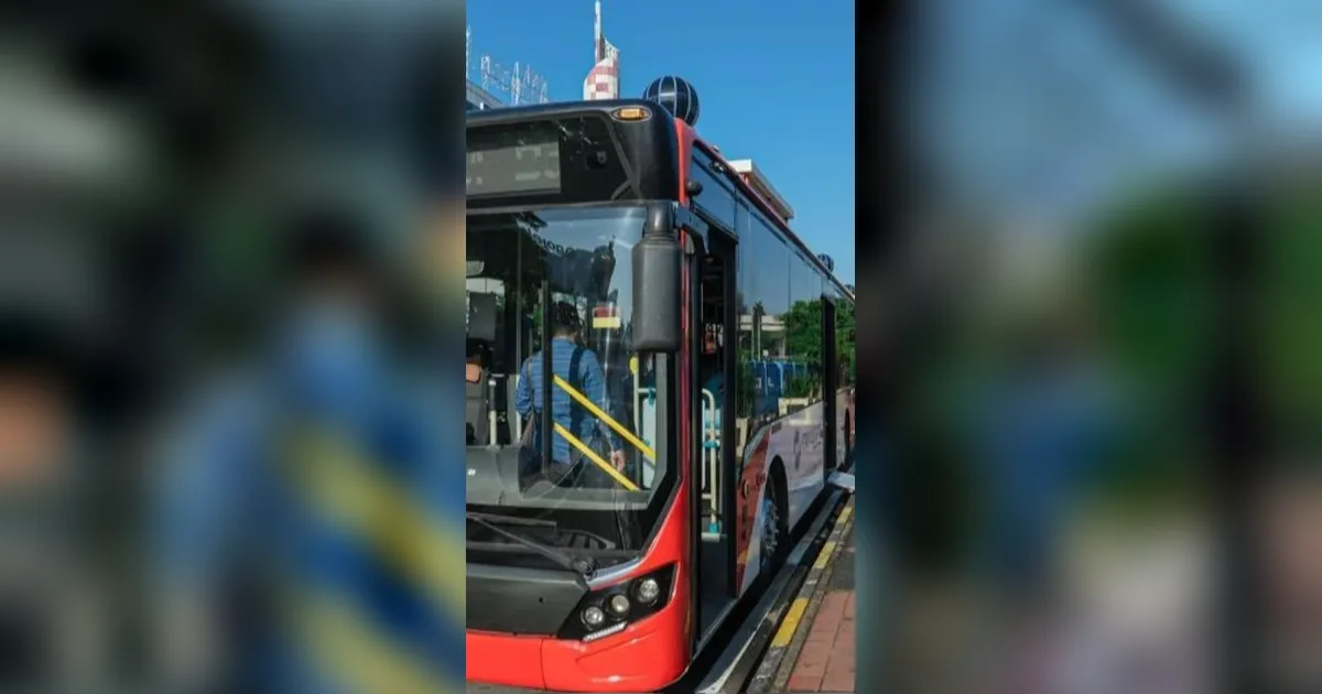 Transjakarta Sesuaikan Jam Operasional saat Iduladha, Layanan Mulai Pukul 09.00 WIB