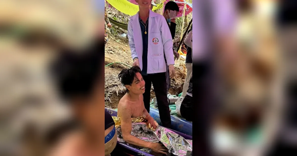 FOTO: Bertahan 10 Hari di Gua Terendam,  Empat Pria Laos Berhasil Dievakuasi