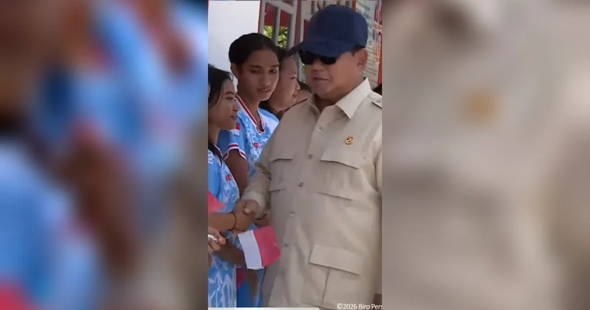 Prabowo Kunjungi Miangas, Janjikan Renovasi Sekolah hingga Bangun Desa Nelayan Modern