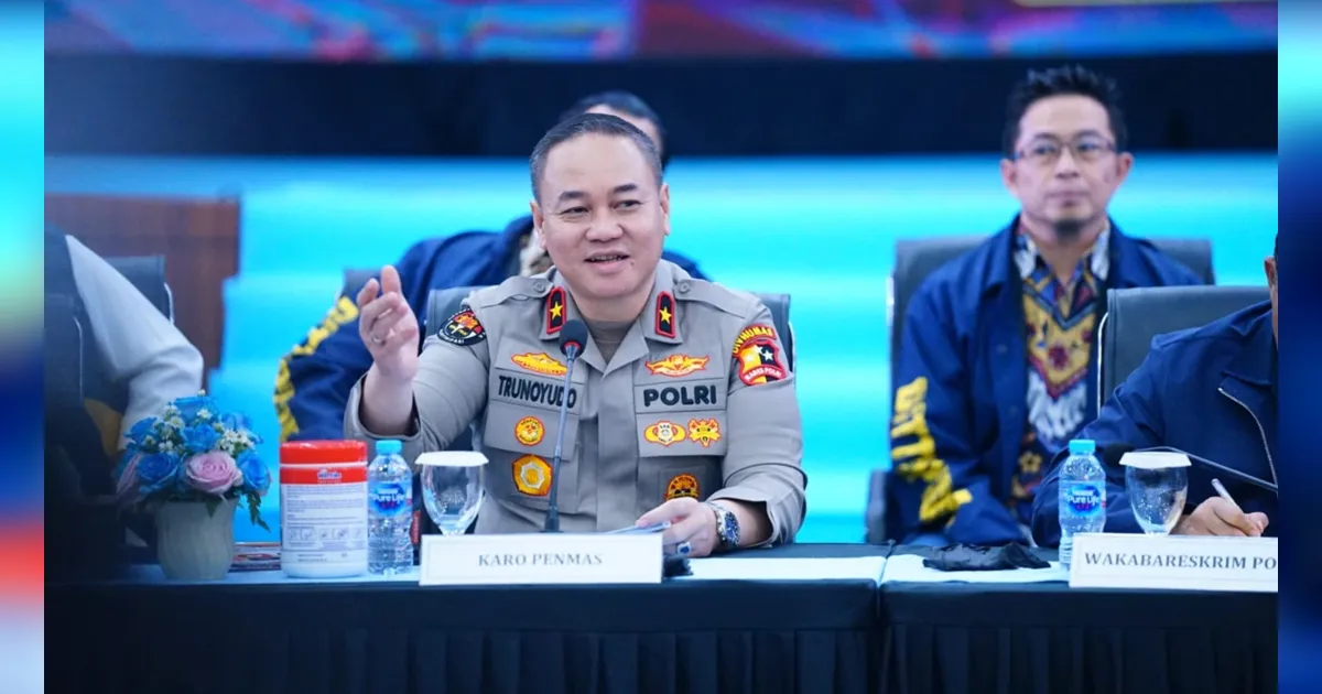 {{caption}}