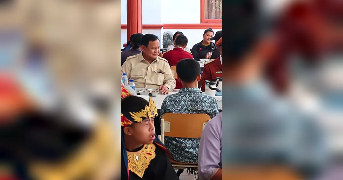 FOTO: Prabowo Tinjau Sekolah Rakyat Tabanan dan Dorong Perlu