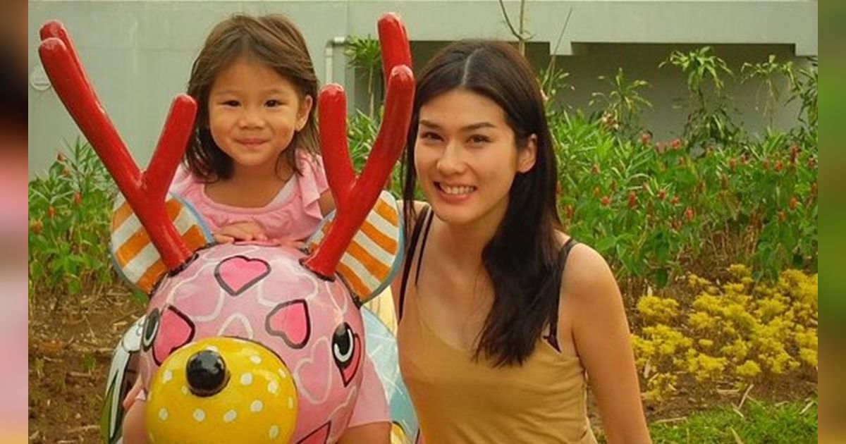 Sederet Momen Manis Kebersamaan Stevie Agnecya bareng Anak Pertama dari Samuel Rizal, Kompak Banget Bak Kakak Adik
