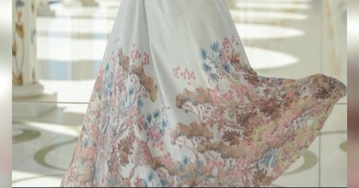 Tak Cuma Baju, Ini 6 Rekomendasi Mukena ala Buttonscarves yang Cantik, Elegan dan Adem untuk Lebaran 2024