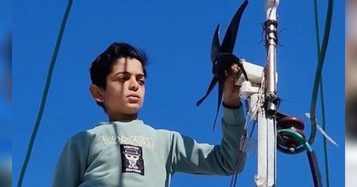 Bocah Palestina Ini Dijuluki Newton dari Gaza, Ciptakan Listrik dari Angin di Pengungsian