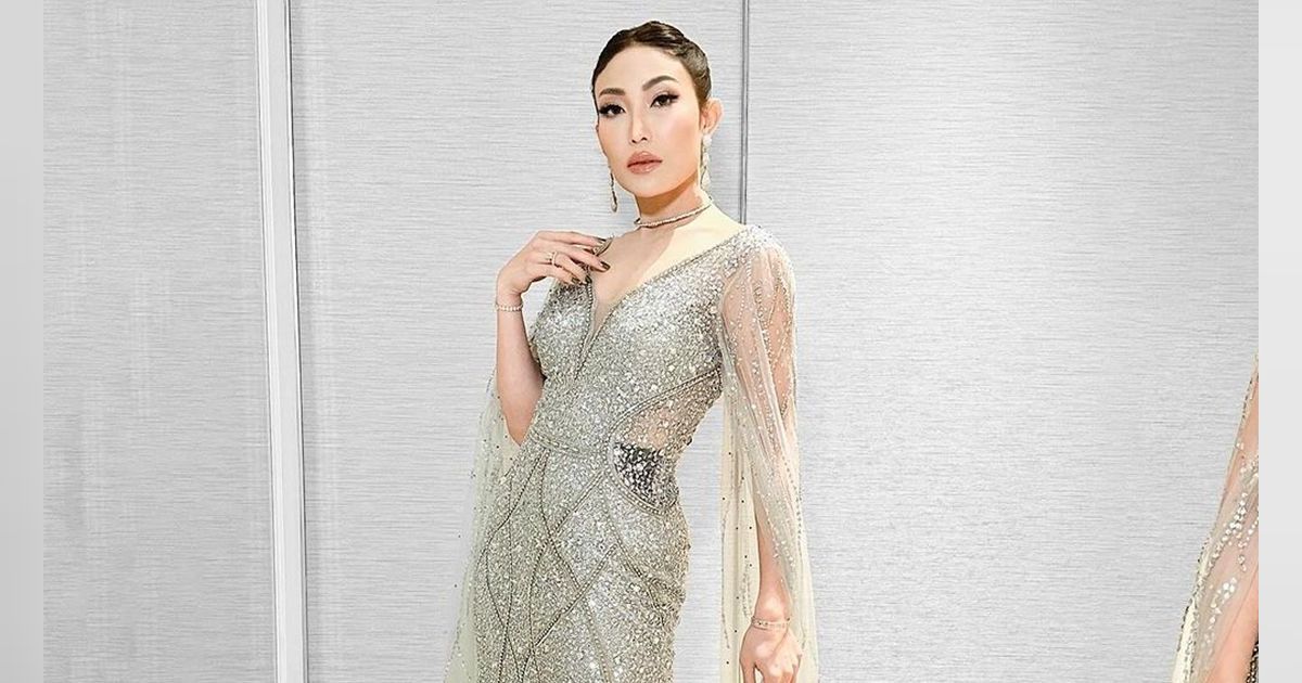 8 Potret Megahnya Rumah Baru Ayu Dewi yang Diprotes Warga Sekitar, Bagai Istana!