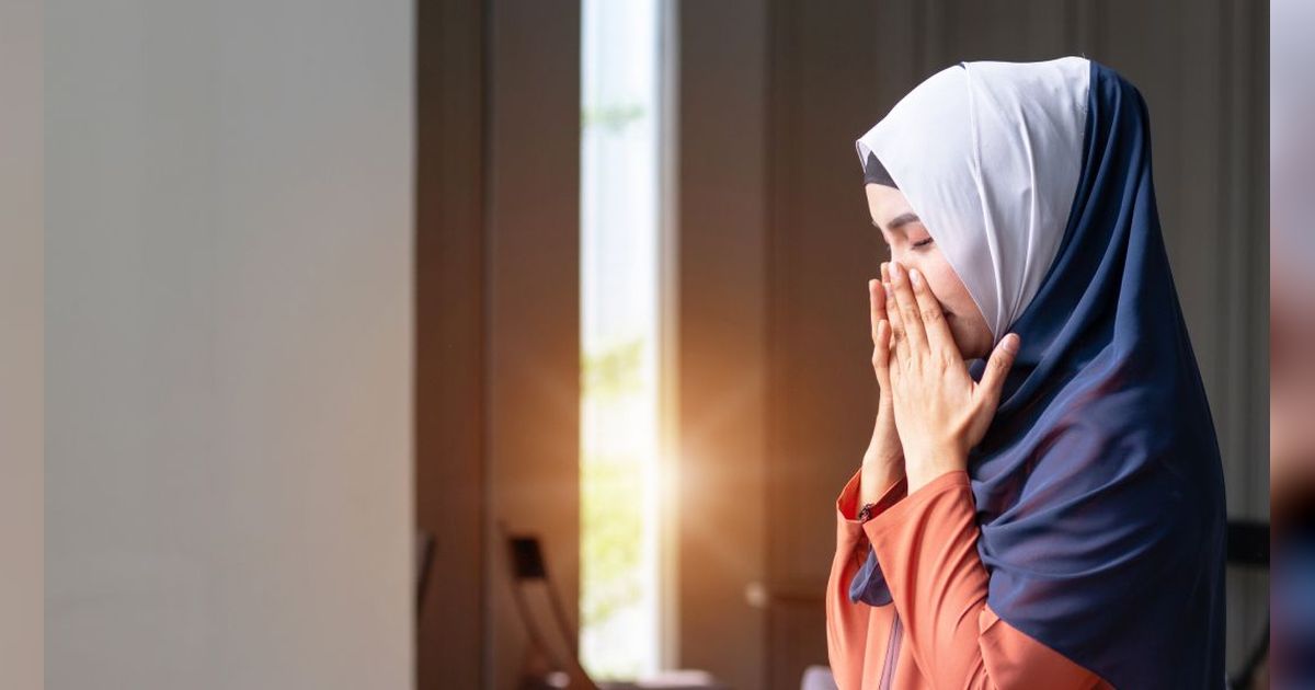 5 Doa Mohon Teguh Pendirian Selama Bulan Ramadhan, Agar Terhindar dari Godaan Duniawi yang Menggiurkan